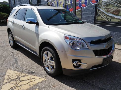 Used 2014 Chevrolet Equinox LTZ FWD image 29