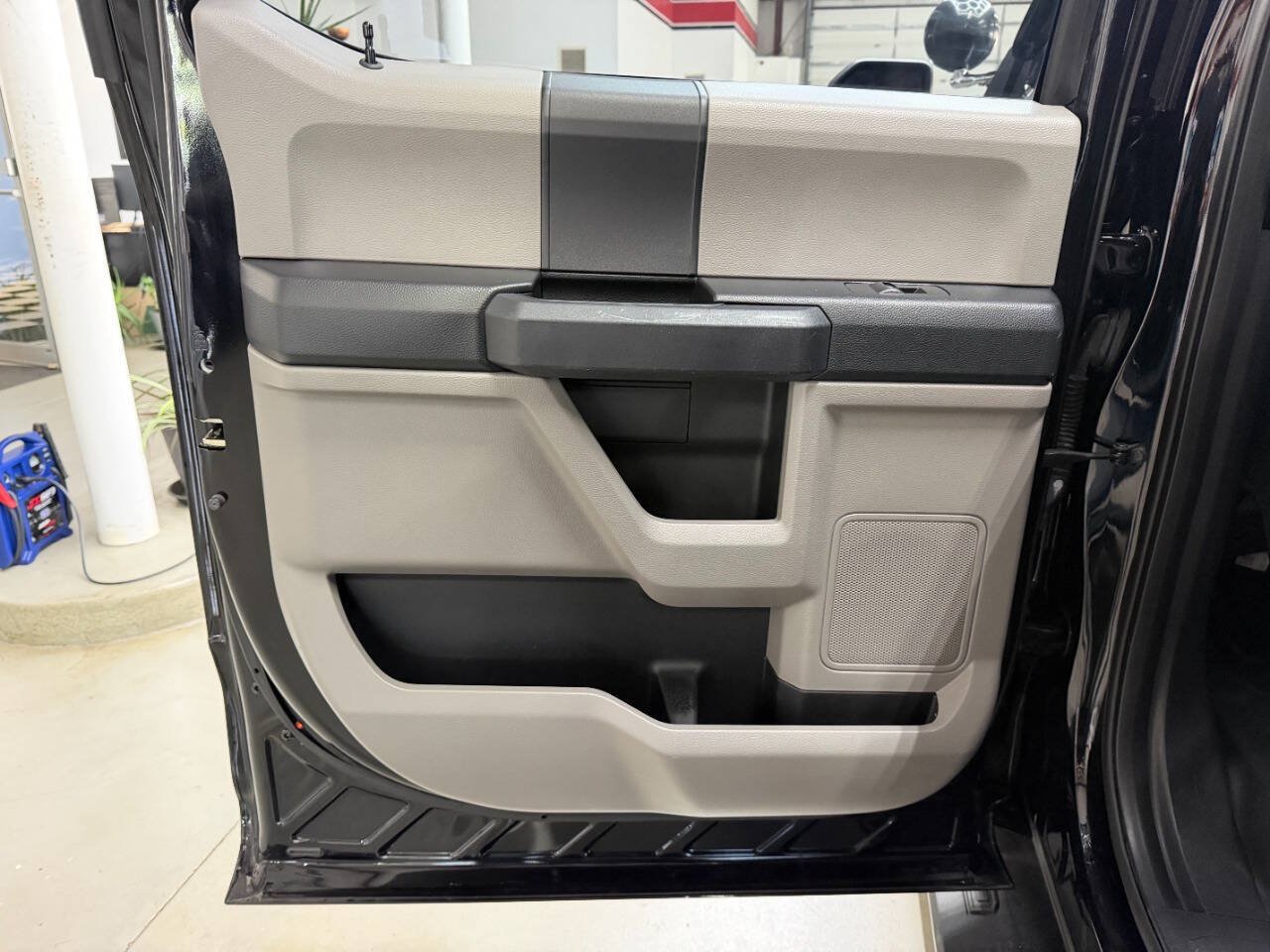 Used 2017 Ford F150 XL w/ XL Power Equipment Group AWD/4WD image 12