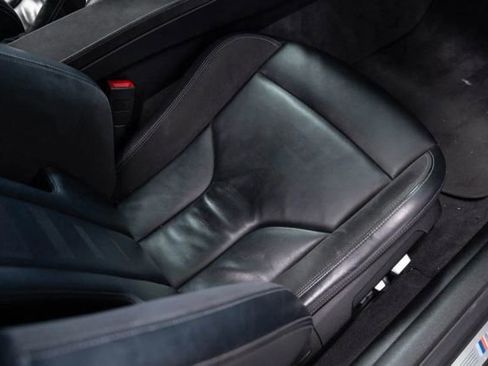 Used 2019 BMW M4 CS image 23