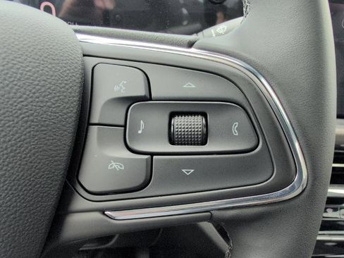 New 2025 Buick Envista Avenir image 30