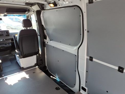 Used 2026 Mercedes-Benz Sprinter 2500 image 27