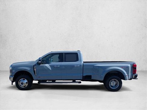 New 2026 Ford F350 Lariat w/ Chrome Package image 5