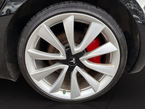 Used 2019 Tesla Model 3 Performance image 23