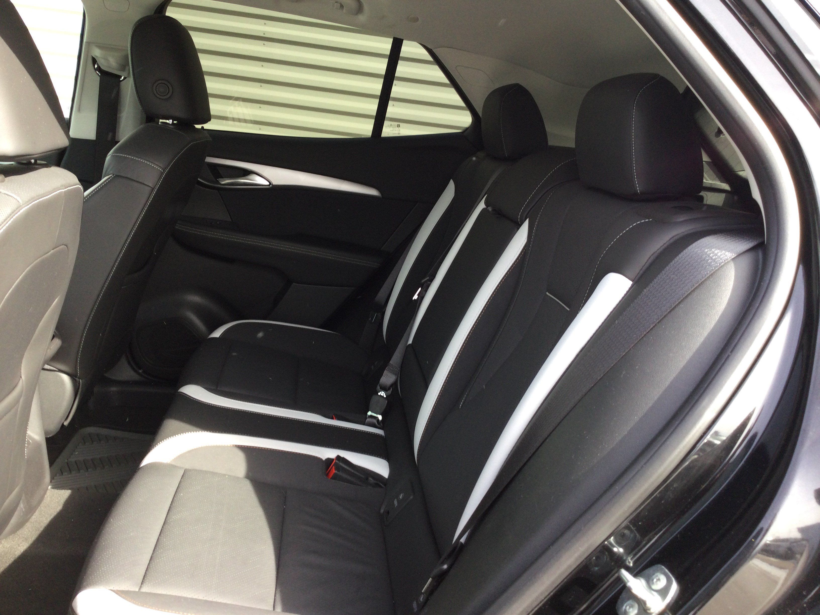 Used 2025 Buick Envision Sport Touring AWD/4WD image 6