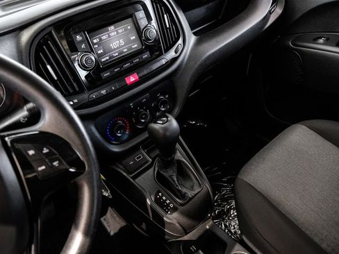 Used 2022 RAM ProMaster City Tradesman w/ Window Group 04 image 18