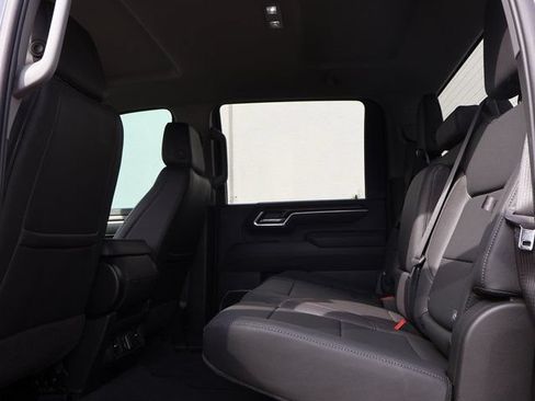 Certified 2025 GMC Sierra 2500 SLT AWD/4WD image 23