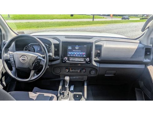 Used 2022 Nissan Frontier S image 30