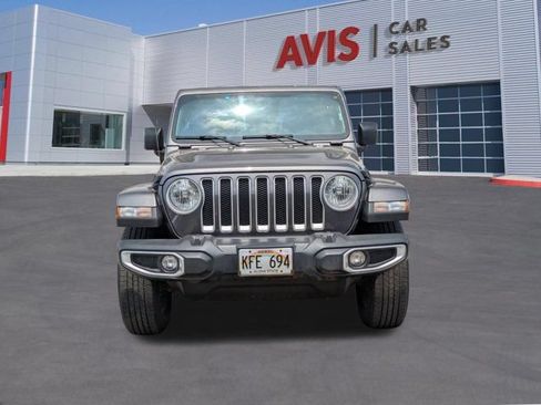 Used 2023 Jeep Wrangler Unlimited Sahara AWD/4WD image 2