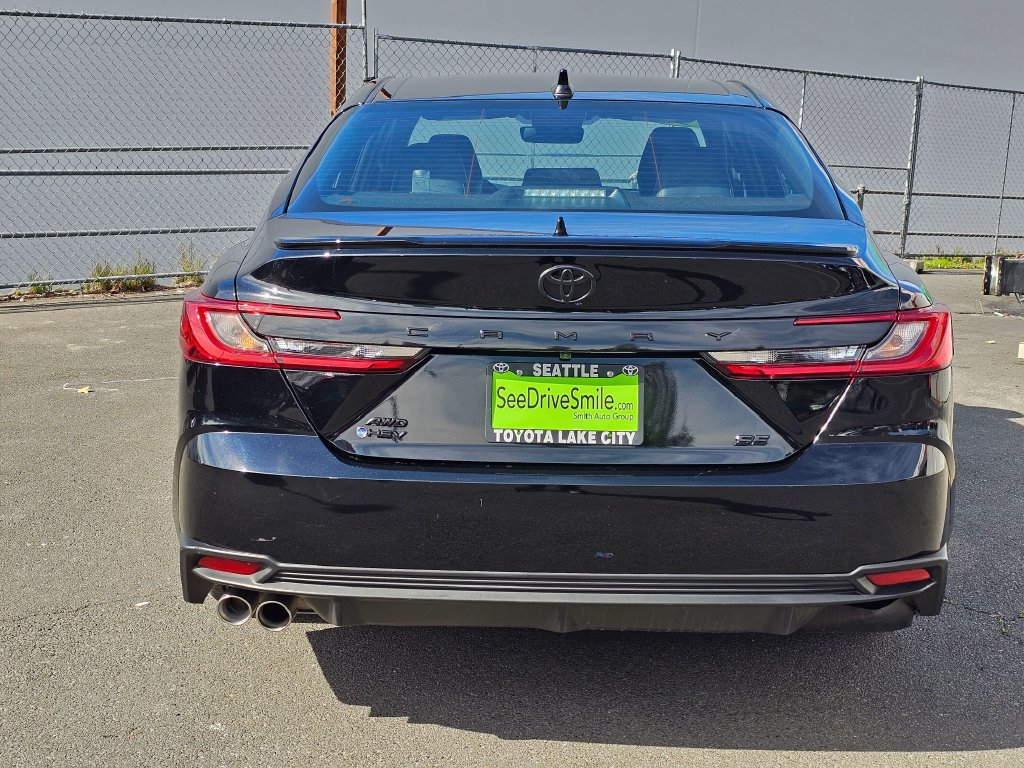 Certified 2025 Toyota Camry SE w/ Convenience Package AWD/4WD image 6