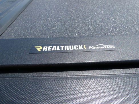 New 2025 Chevrolet Silverado 1500 ZR2 w/ Technology Package AWD/4WD image 17