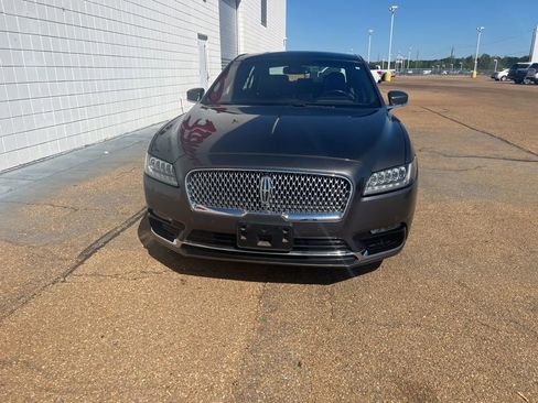 Used 2020 Lincoln Continental Reserve w/ Luxury Package image 5