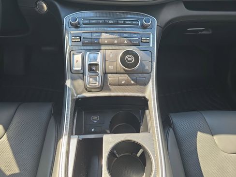 Used 2023 Hyundai Santa Fe SEL w/ Premium Package FWD image 20