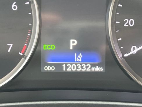 Used 2019 Lexus IS 300 300 image 21