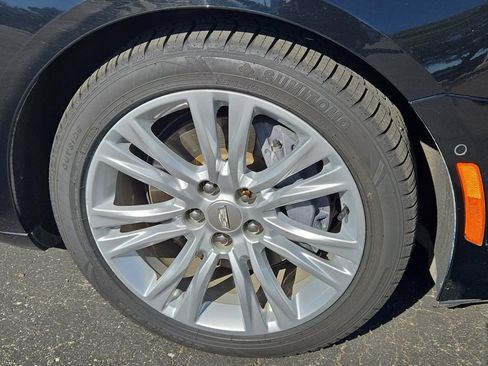 Used 2019 Cadillac XTS Luxury FWD image 6