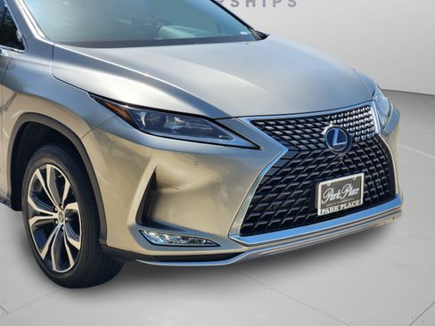 Certified 2022 Lexus RX 450h AWD w/ Premium Package image 40