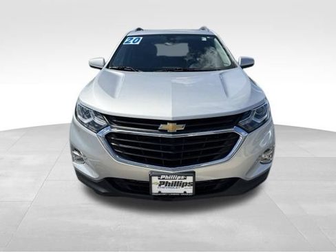 Used 2020 Chevrolet Equinox LT FWD image 2