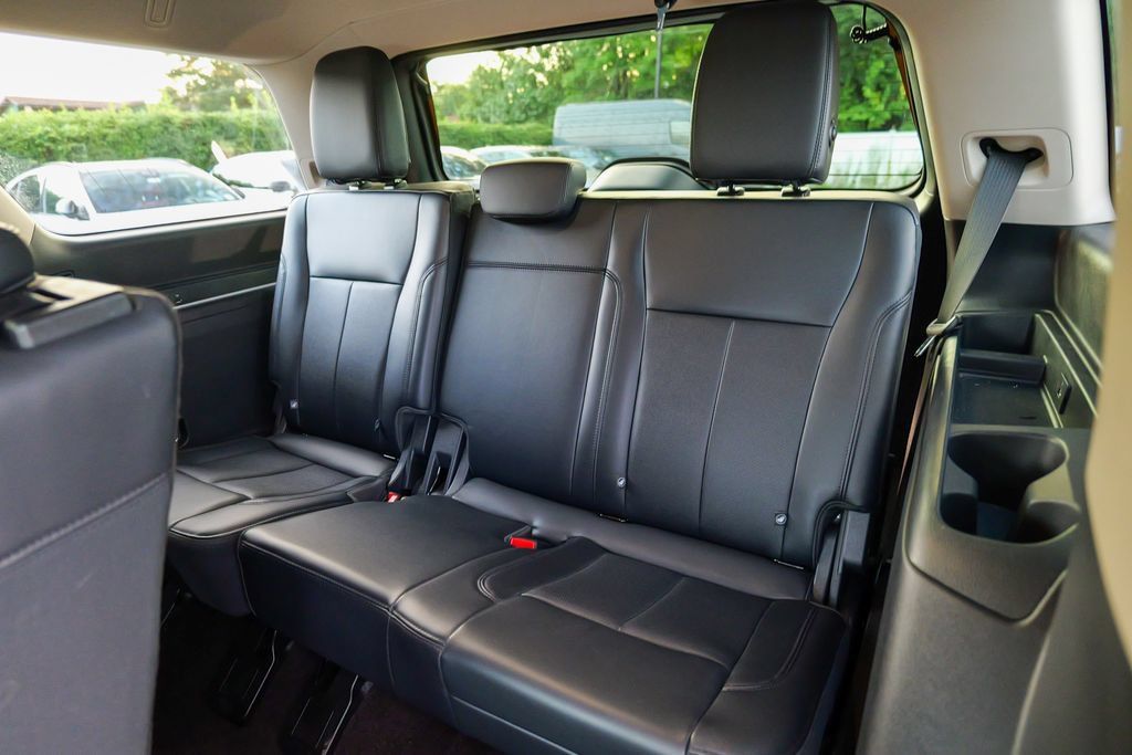 Used 2023 Ford Expedition XLT AWD/4WD image 27