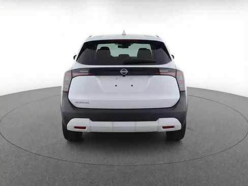 Used 2025 Nissan Kicks SV image 7