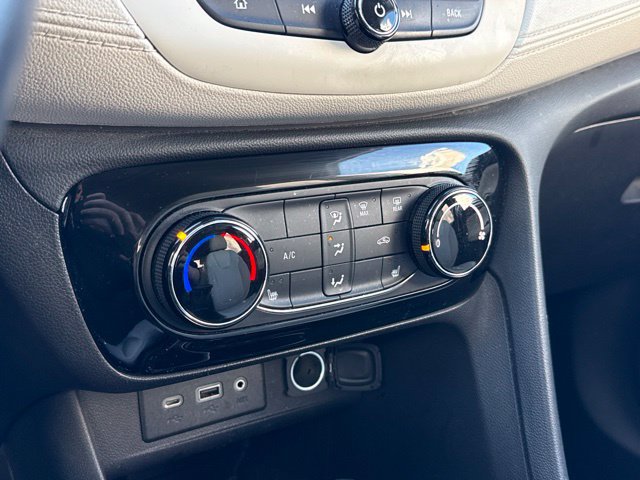 Used 2023 Buick Encore GX Preferred w/ Cold Weather Comfort Package FWD image 14