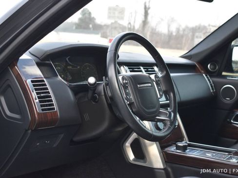 Used 2016 Land Rover Range Rover Supercharged AWD/4WD image 19