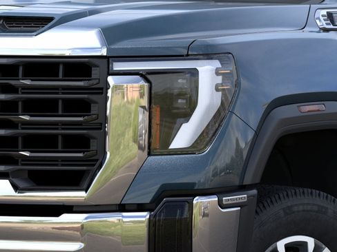 New 2026 GMC Sierra 3500 Pro AWD/4WD image 10