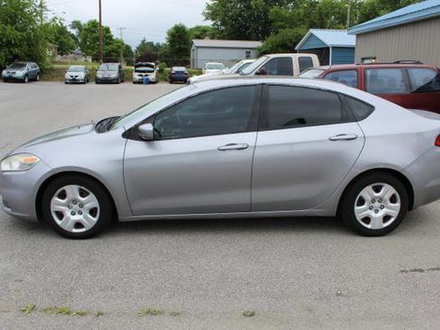 Used 2016 Dodge Dart SE w/ Convenience Group FWD image 5