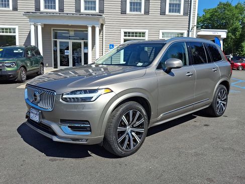 Used 2022 Volvo XC90 T6 Inscription w/ Climate Package AWD/4WD image 1