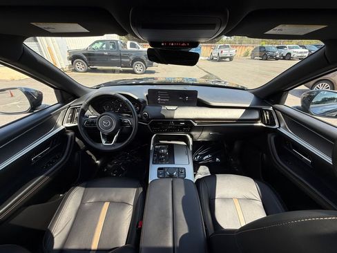 Used 2024 MAZDA CX-90 Plug-In Hybrid w/ Premium Plus AWD/4WD image 22
