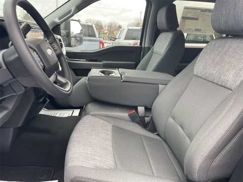 New 2026 Ford F250 XLT w/ XLT Premium Package image 17