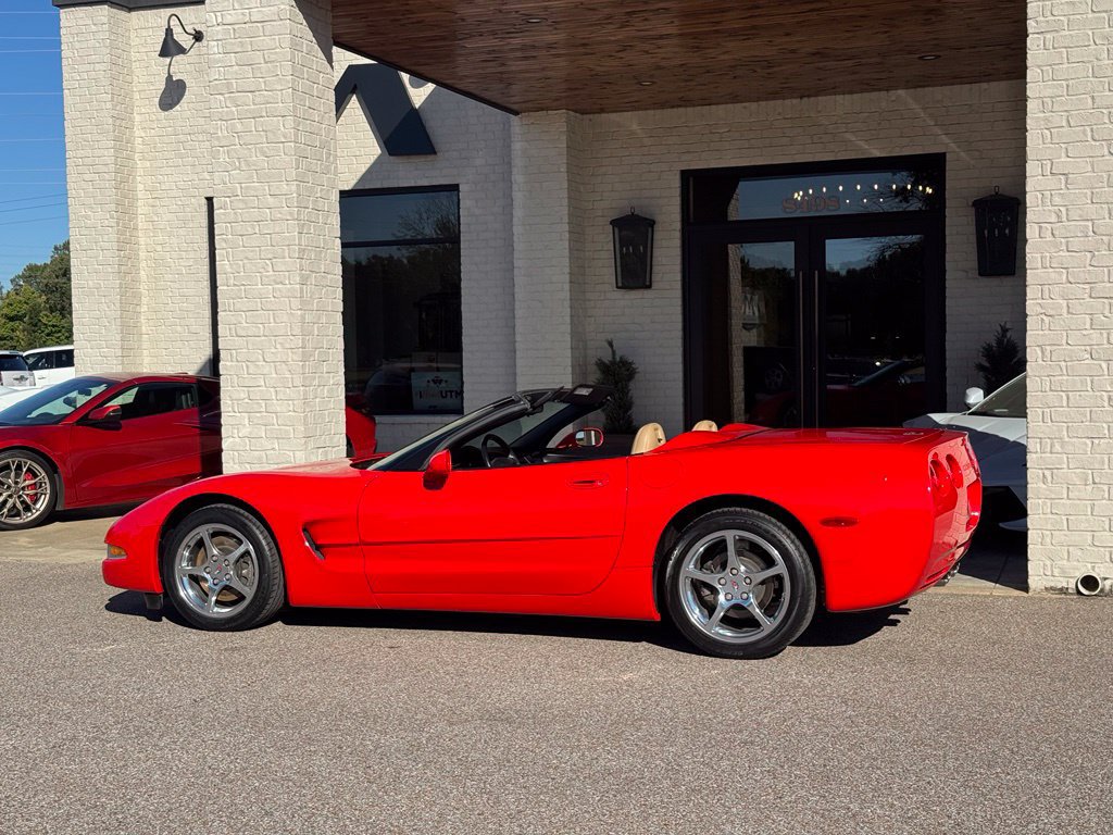Used 2000 Chevrolet Corvette Convertible w/ Memory Pkg RWD image 13