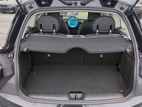 Certified 2025 MINI Cooper S image 32