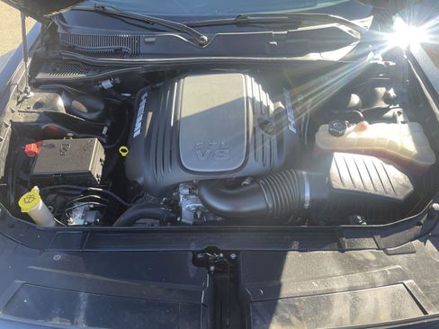 Used 2022 Dodge Challenger R/T w/ Blacktop Package image 29