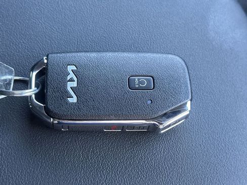 Certified 2026 Kia Seltos EX w/ EX Sunroof Package FWD image 28