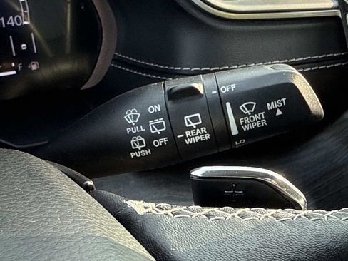 Used 2021 Jeep Grand Cherokee L Limited AWD/4WD image 21