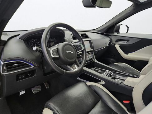 Used 2020 Jaguar F-PACE S AWD/4WD image 10