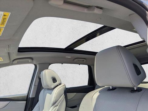 Certified 2023 Acura MDX SH-AWD w/ Technology Package image 16