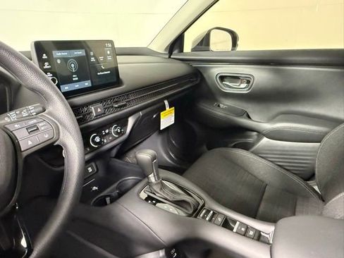 Used 2026 Honda HR-V LX image 25