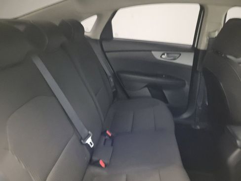 Used 2021 Kia Forte LXS FWD image 19