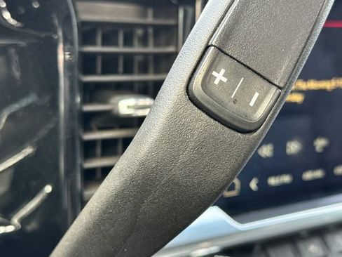 Used 2024 GMC Sierra 1500 SLT image 40