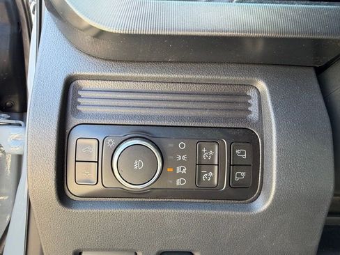 Used 2025 Ford F350 Platinum image 15