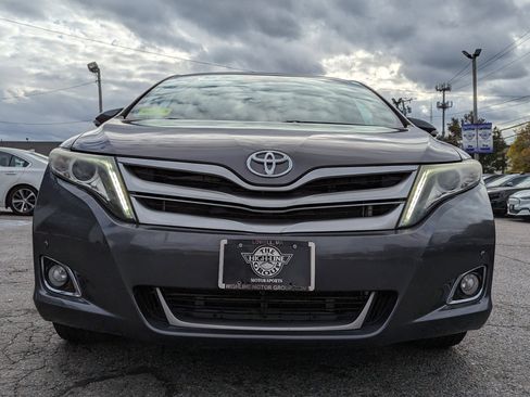 Used 2014 Toyota Venza Limited image 4