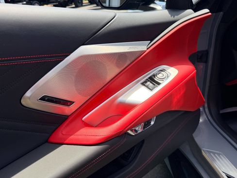 Used 2024 Chevrolet Corvette Z06 RWD image 25