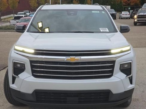 New 2026 Chevrolet Traverse LT w/ LPO, Floor Liner Package image 20