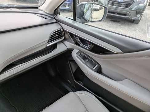Certified 2025 Subaru Legacy Limited image 17