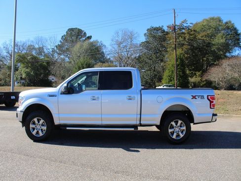 Used 2019 Ford F150 XLT w/ XTR Package image 12