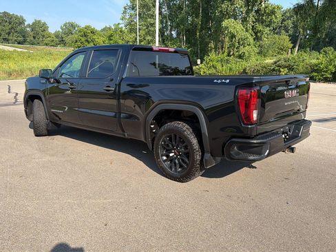 Used 2024 GMC Sierra 1500 Pro w/ Graphite Edition AWD/4WD image 3