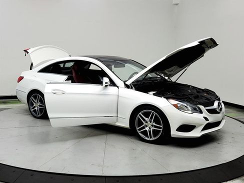 Used 2015 Mercedes-Benz E 400 Coupe image 10