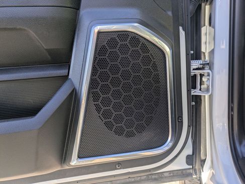 Used 2025 RAM 2500 Laramie image 16