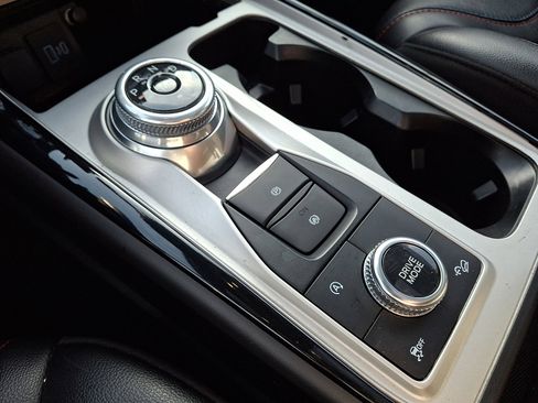 Used 2024 Ford Explorer ST w/ Equipment Group 401A image 22