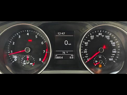 Used 2017 Volkswagen Jetta SE FWD image 44